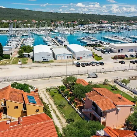 Apartment Vesna Bibinje