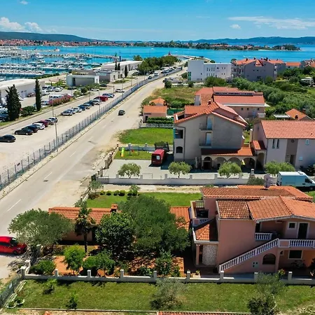 Vesna Apartment Bibinje
